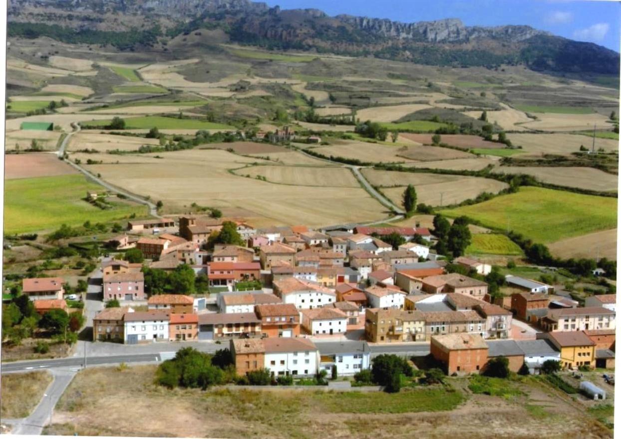 El Establo,Casa Rural Busto de Bureba Exterior foto